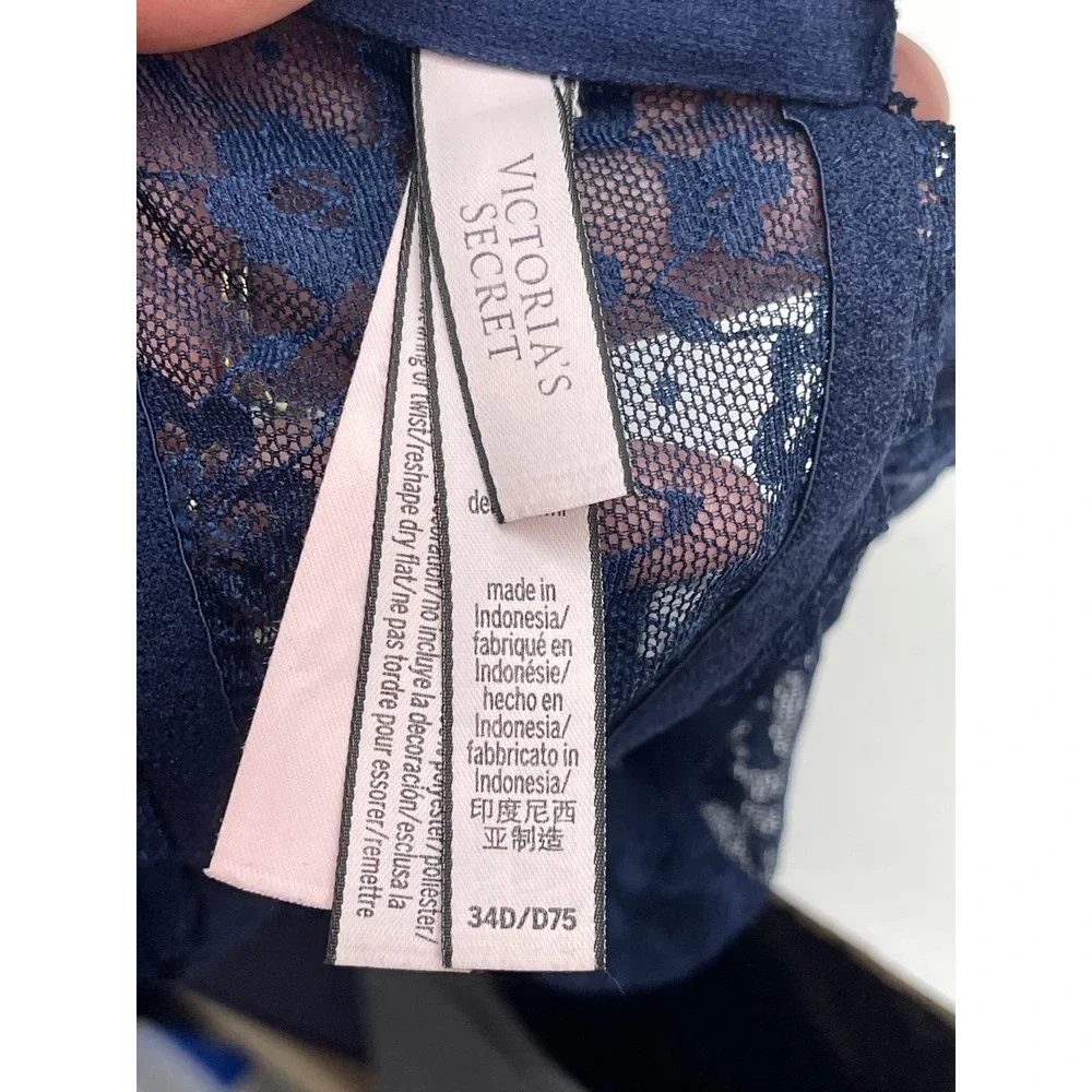 Victorias Secret Navy Blue Floral Lace Racerback Front Close Push Up Bra 34D
